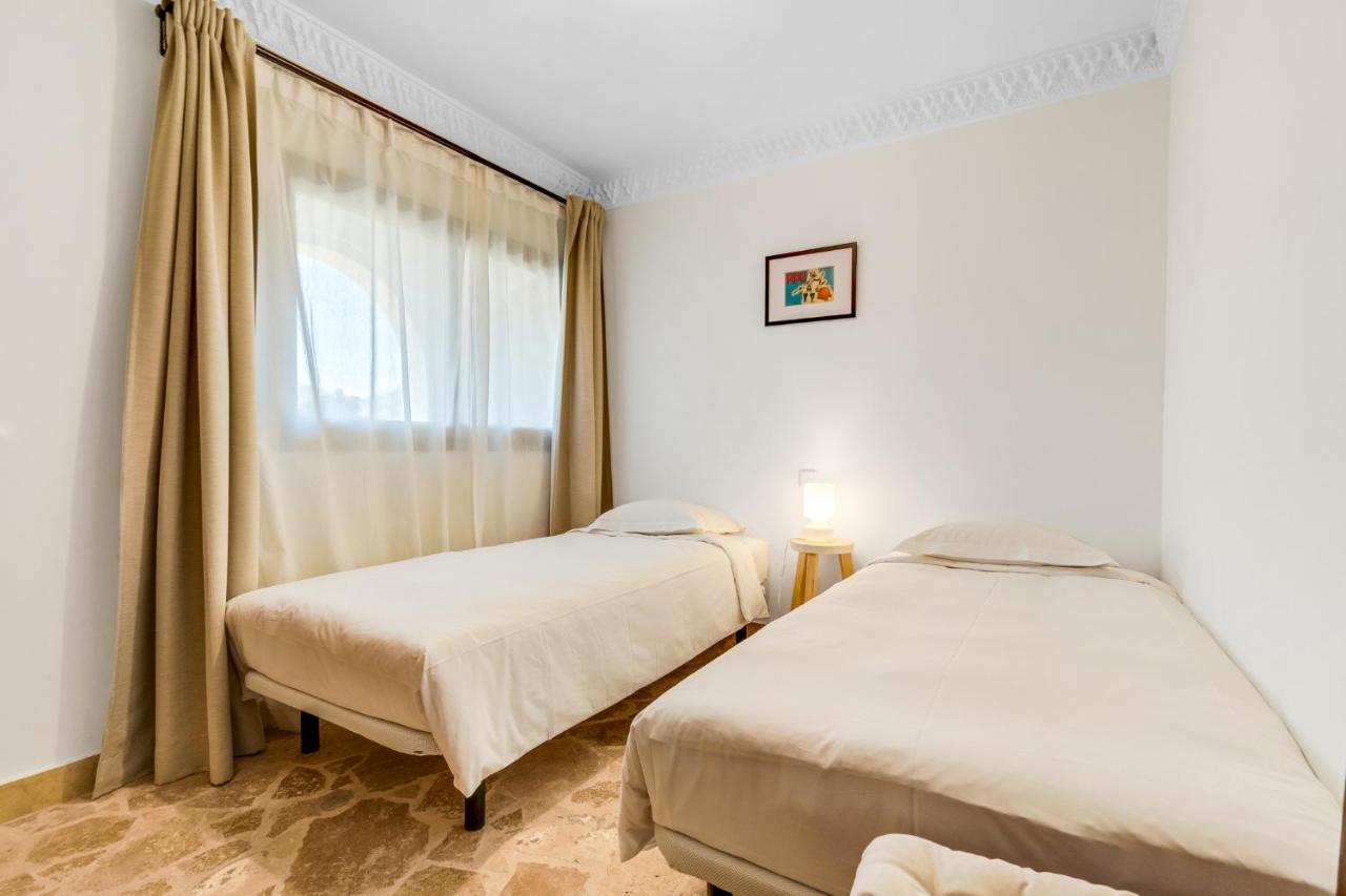 Hotel Castillo De Monda Bagian luar foto