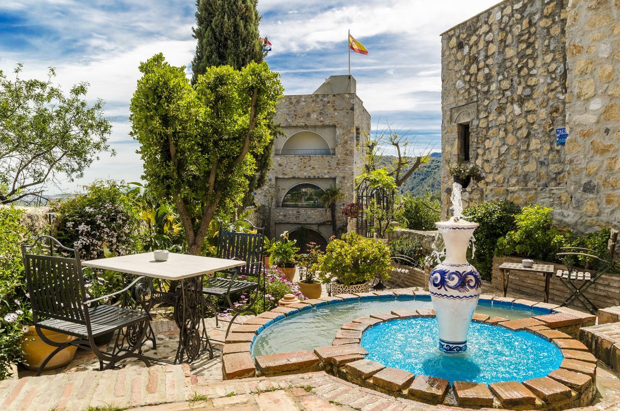 Hotel Castillo De Monda Bagian luar foto