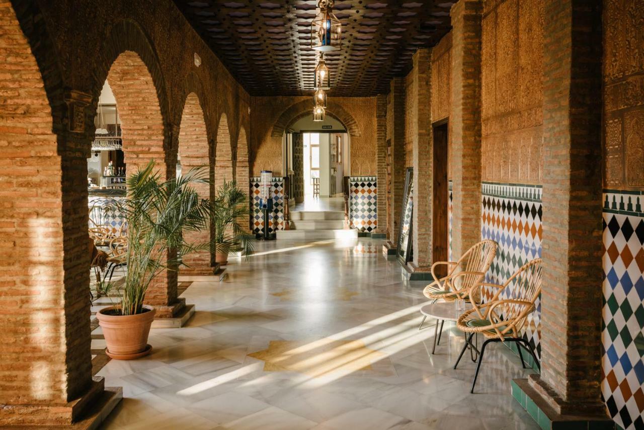 Hotel Castillo De Monda Bagian luar foto