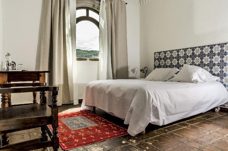 Hotel Castillo De Monda Bagian luar foto